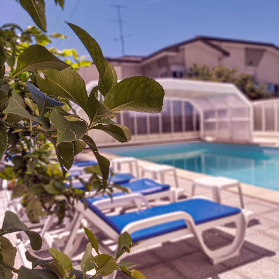Enjoy Guest House Gmr Guimaraes Ngoại thất bức ảnh