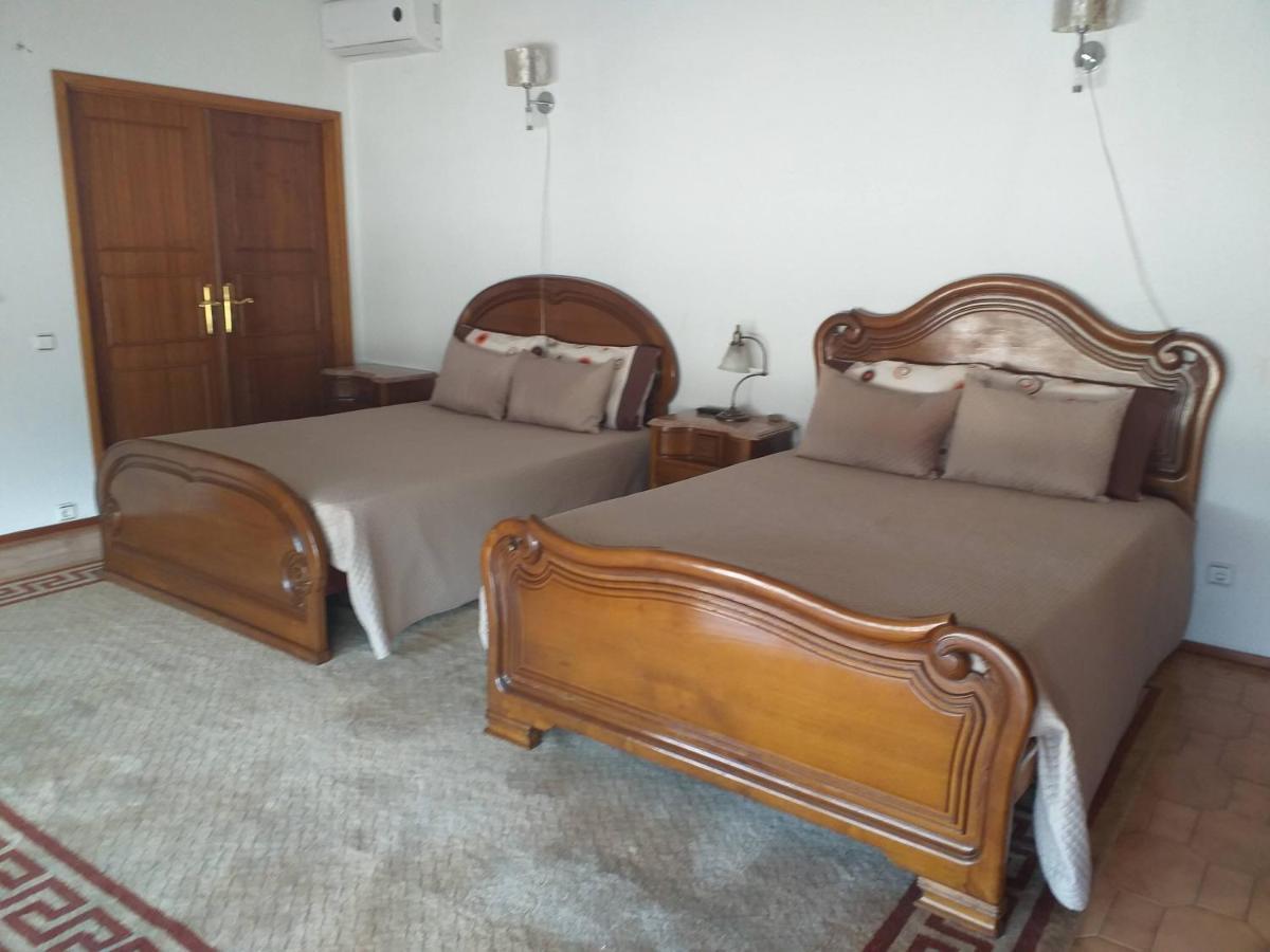 Enjoy Guest House Gmr Guimaraes Ngoại thất bức ảnh