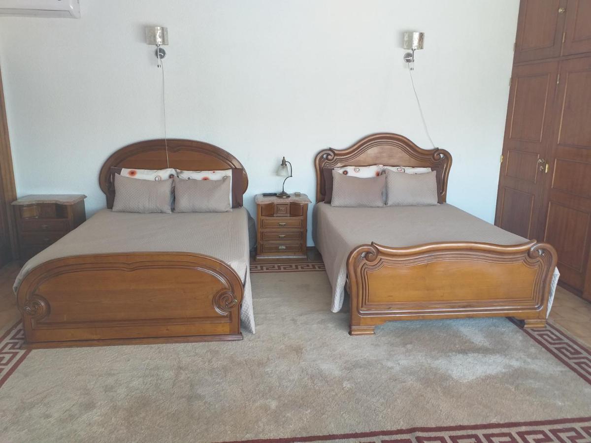 Enjoy Guest House Gmr Guimaraes Ngoại thất bức ảnh