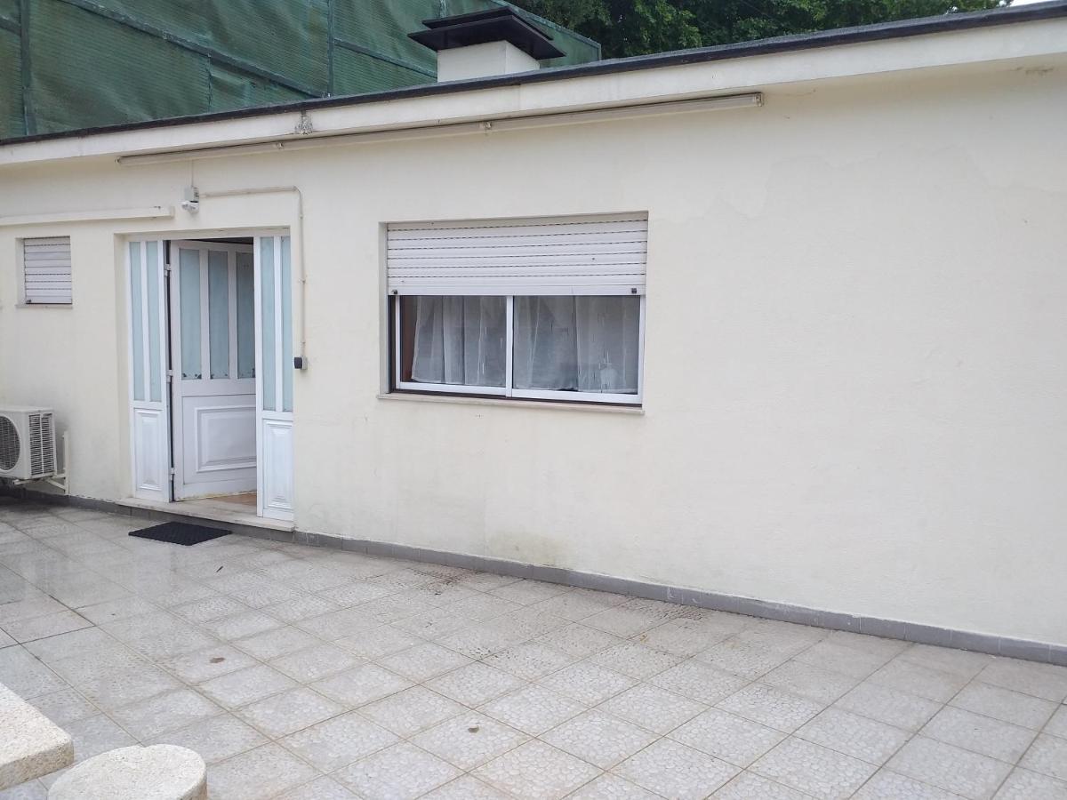 Enjoy Guest House Gmr Guimaraes Ngoại thất bức ảnh